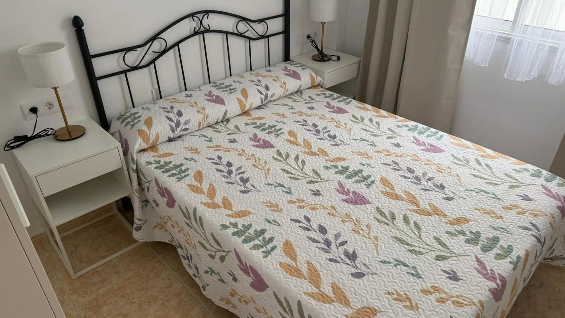 Edificio Don Diego لوس كريستيانوس